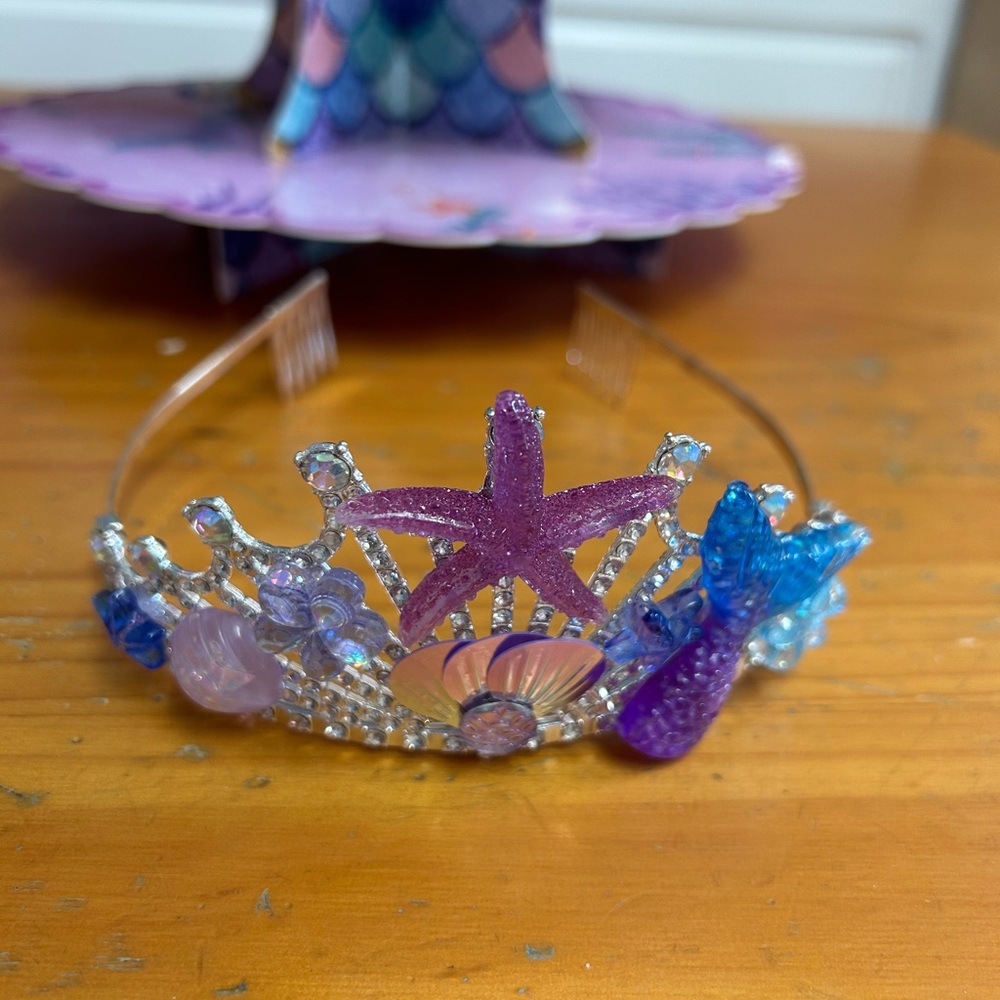 Mermaid Themed Tiara with Starfish and Shells